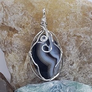 SS Wire Wrapped Banded Agate Cabachon